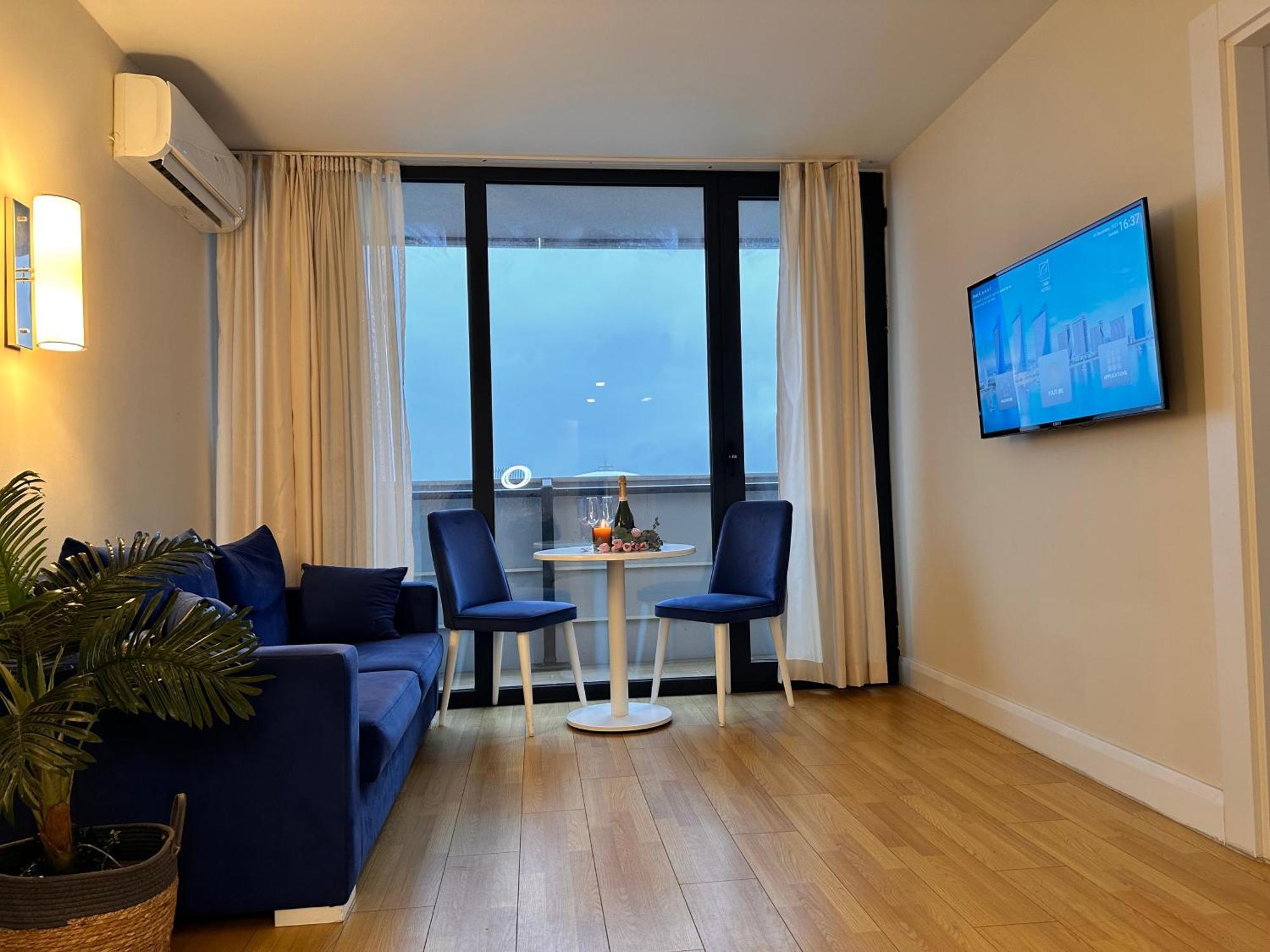 Batumi Orbi City Apart Hotel Ngoại thất bức ảnh