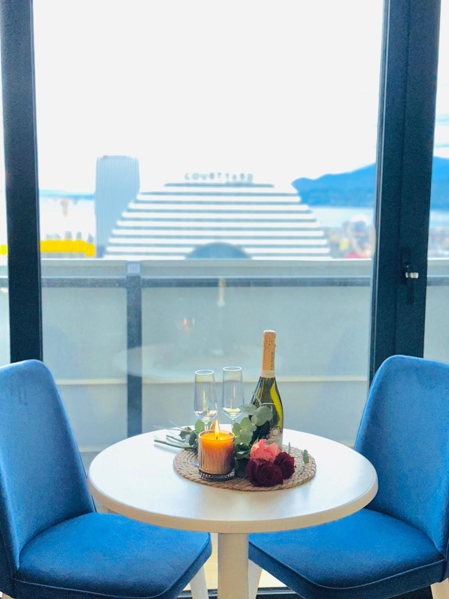 Batumi Orbi City Apart Hotel Ngoại thất bức ảnh