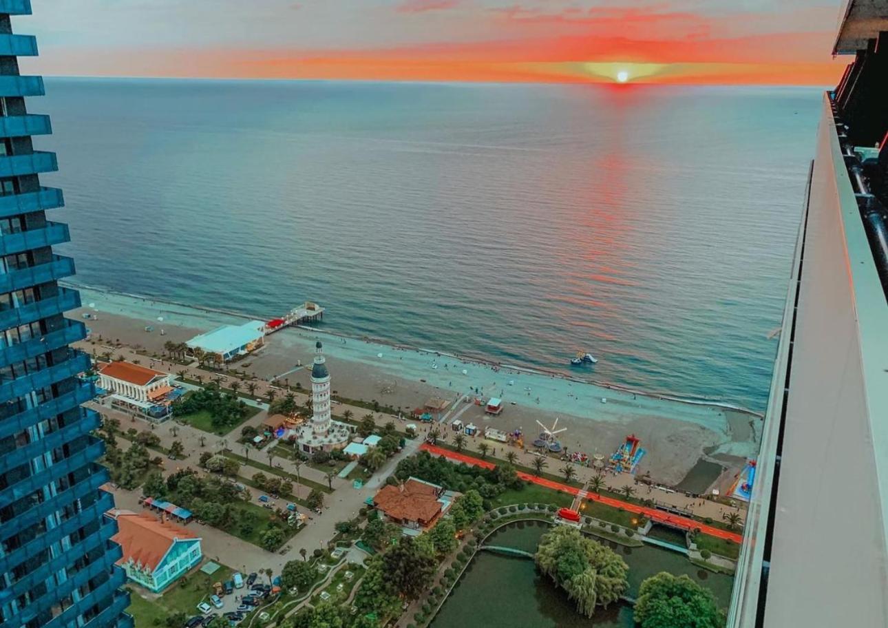 Batumi Orbi City Apart Hotel Ngoại thất bức ảnh
